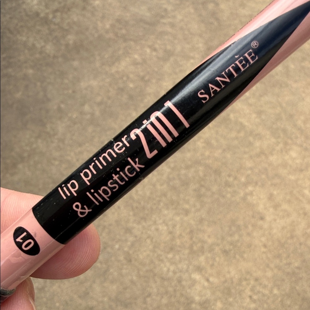 Santee 2-in-1 Lip Primer & Lipstick Pencil in Nude Pink #01
